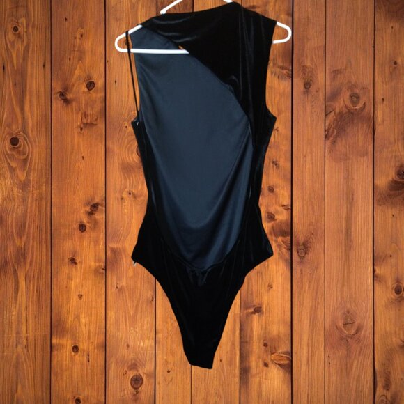 Zara  Women's XL Velvet Sleeveless Cutout Back Bodysuit Sexy Party Feminine - Picture 6 of 6